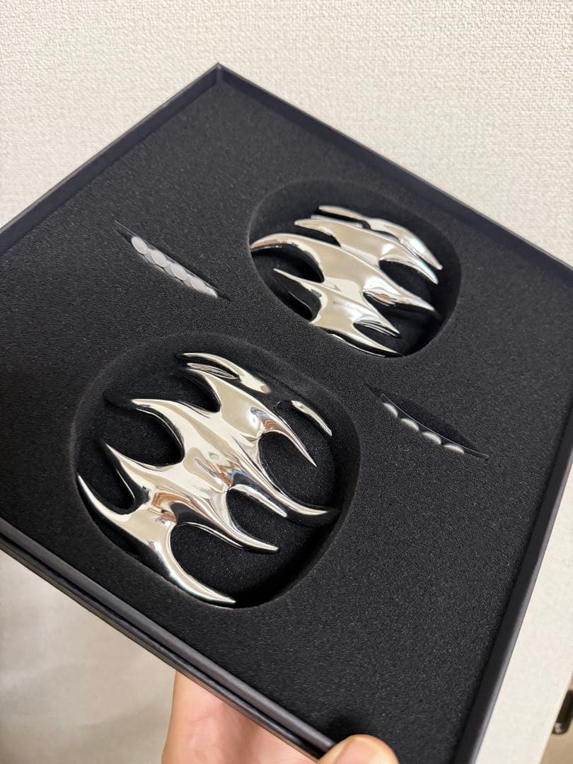 THE EON flame AirPodsMAX ケース カバー 2セット