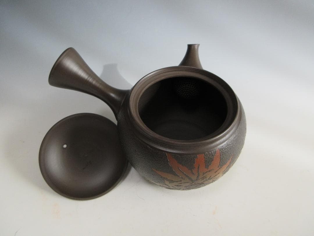 【未使用】常滑焼 秋峰造 紅葉紋様 黒泥 急須 共箱 茶注