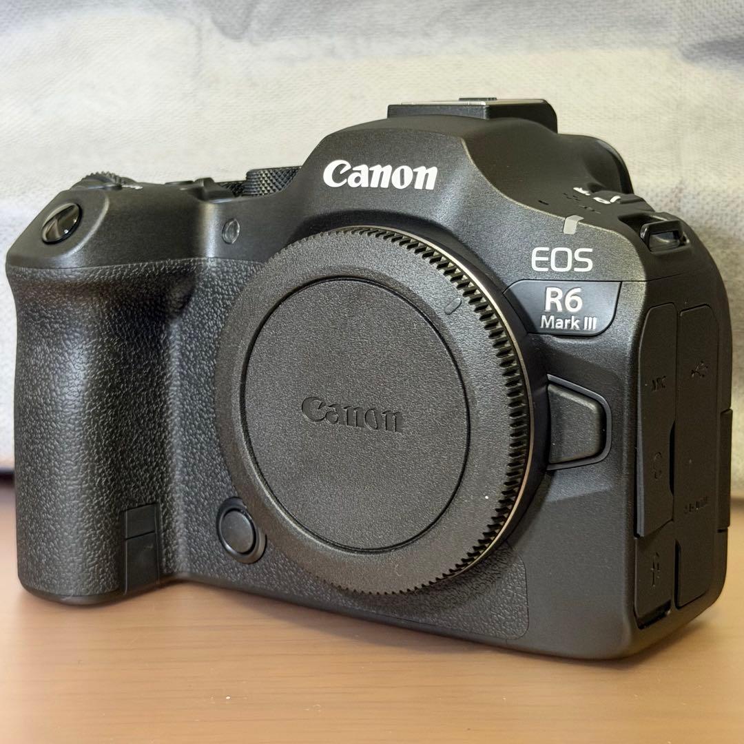 Canon EOS R6 Mark III ミラーレス一眼