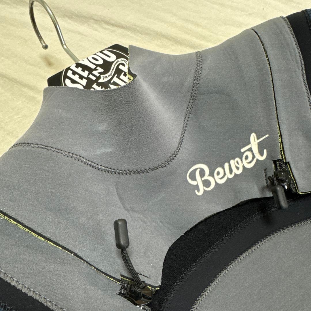 美品Bewet フルスーツ グレー/青 膝パッド付き