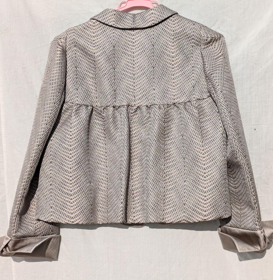 ジョルジオアルマーニ　美品　ジャケット　気品のある　優雅　サイズ40