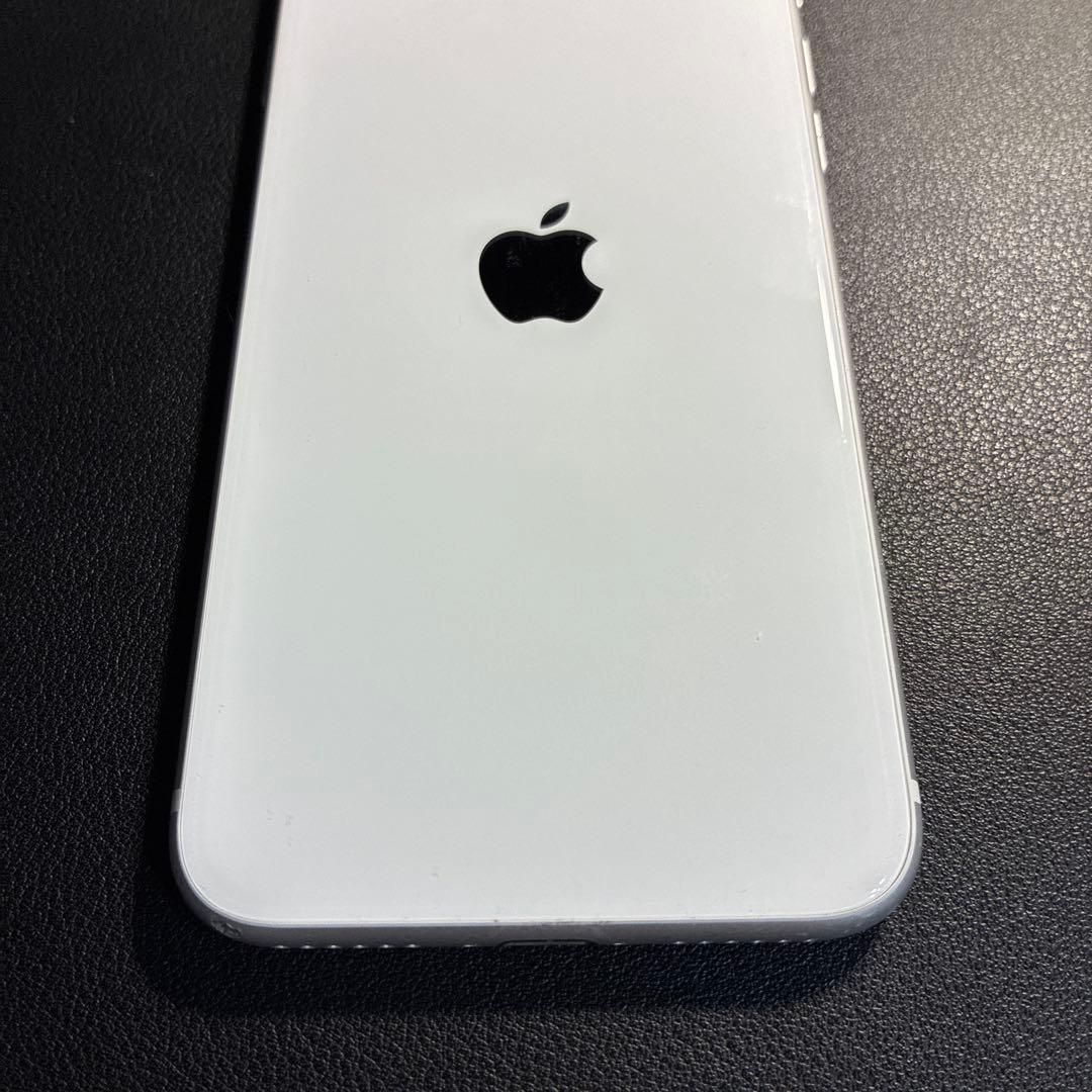 Apple iPhoneSE第2世代 64GB SIMロック解除済み