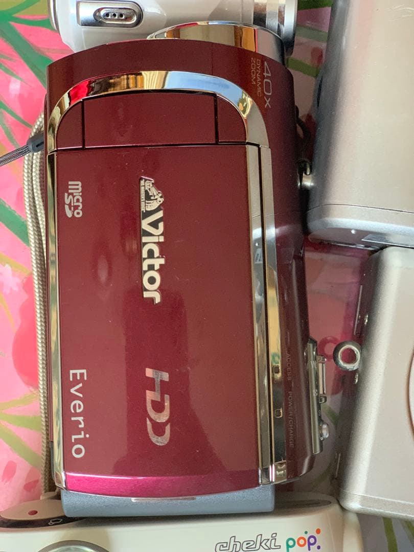 キヤノン、カシオ、ニコン、オリンパス、富士フイルムのカメラを大量販売