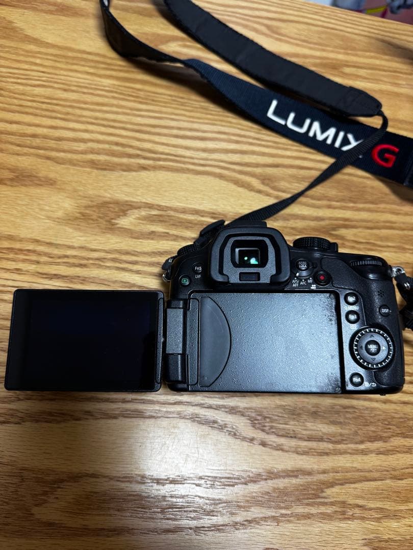 Panasonic LUMIX GH3 ミラーレス レンズ付