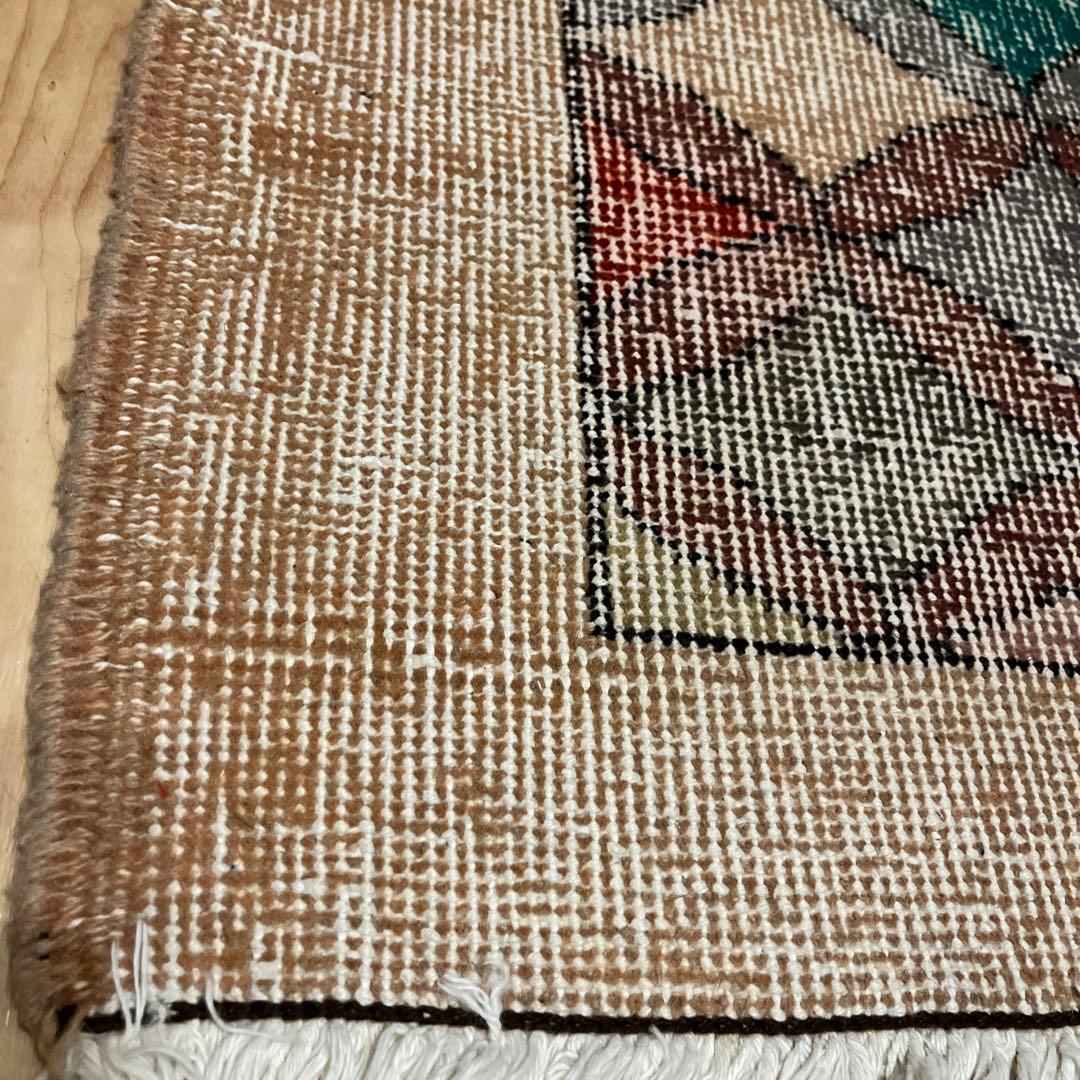 トルコヴィンテージラグ　正方形　110×104