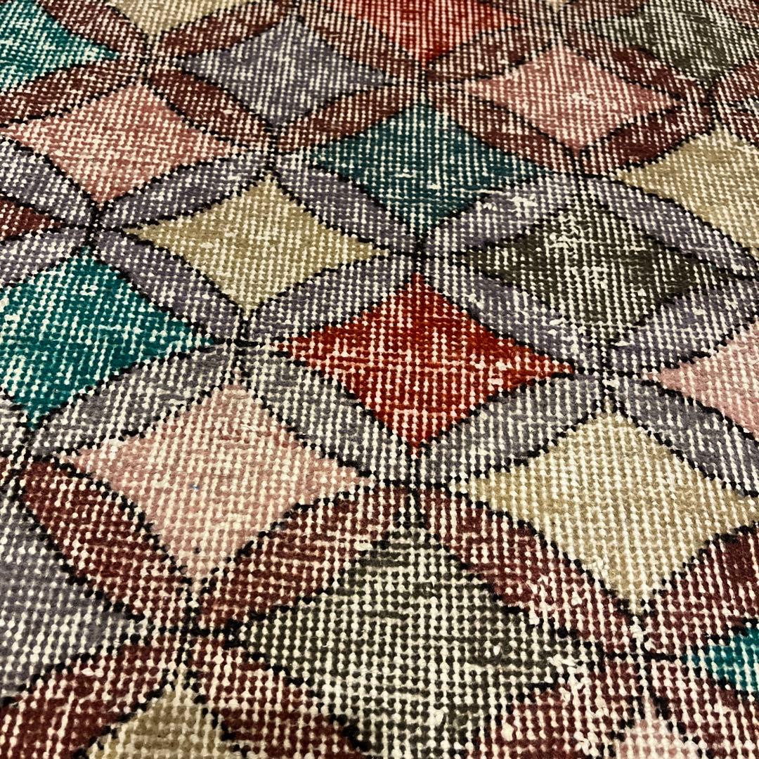 トルコヴィンテージラグ　正方形　110×104