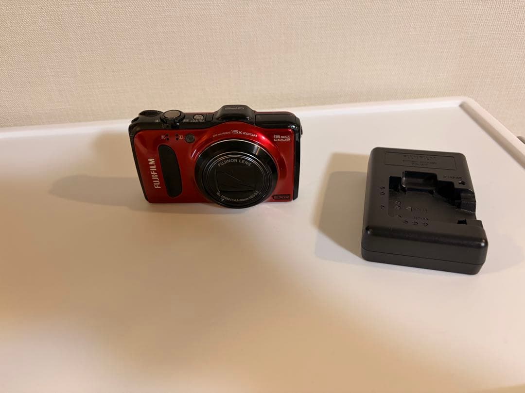 デジタルカメラ FUJIFILM finepix F600EXR