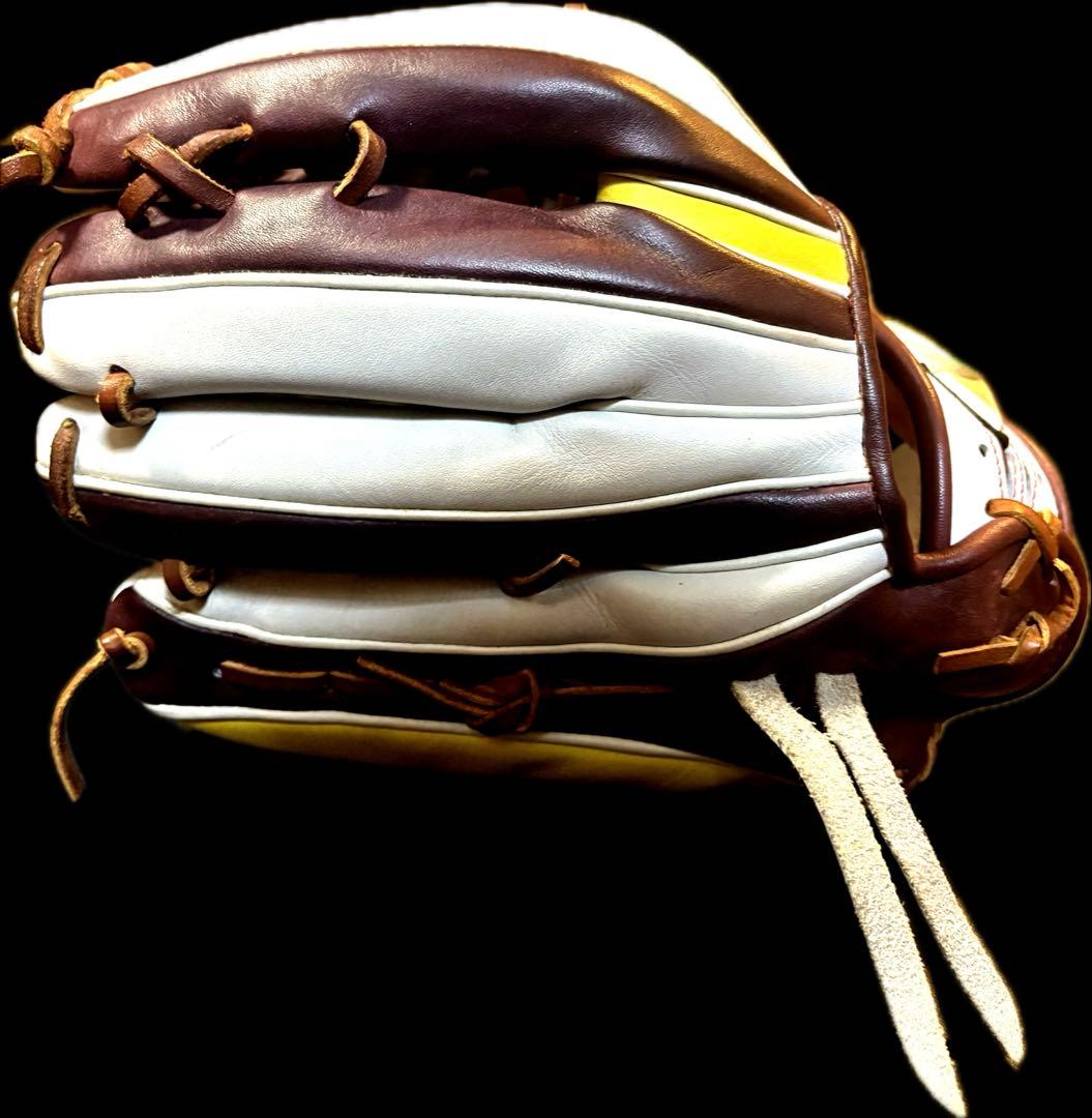 【値下げ】Mizuno Global Elite 軟式外野手用オーダーグラブ