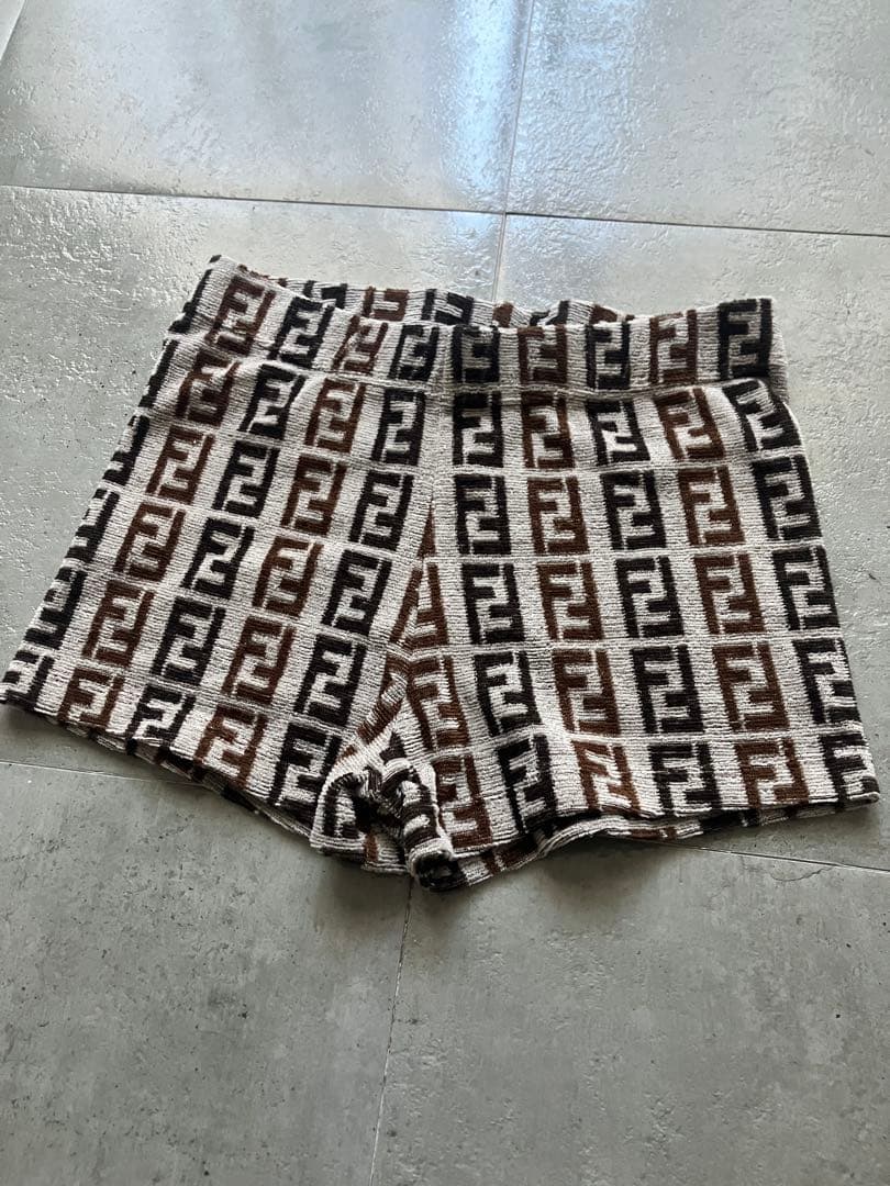 FENDI フェンディ　ショートパンツ　ズッカ柄　コットン　レディース
