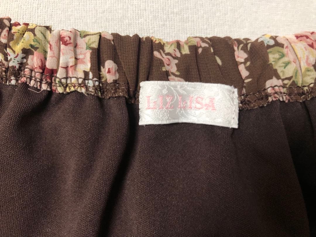 LIZLISAピンク花柄フレアスカート ブラウン　フリル薔薇