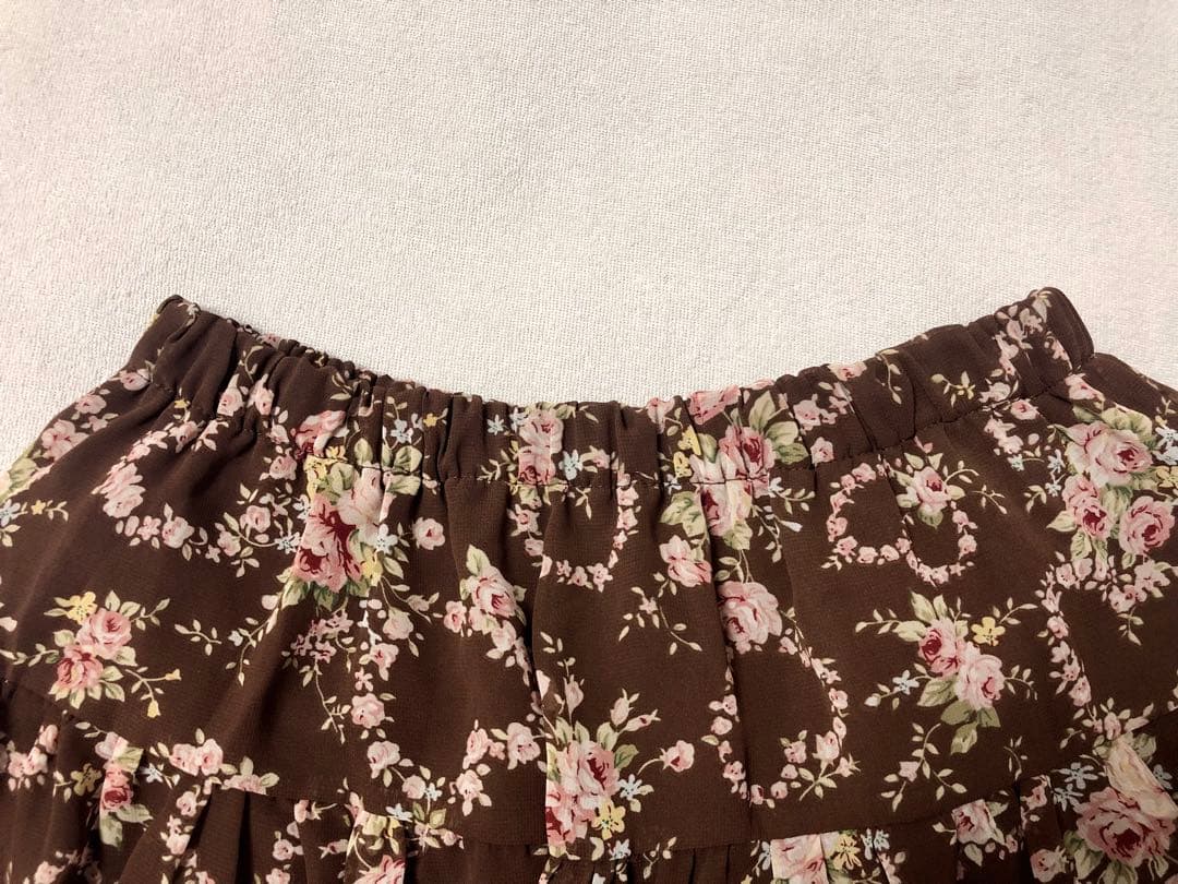 LIZLISAピンク花柄フレアスカート ブラウン　フリル薔薇