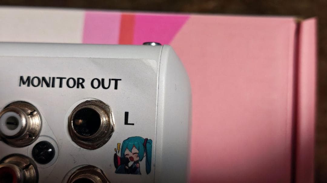 【中古】AG03MK2 ホワイト 初音ミクオーバーレイシート貼付け済み