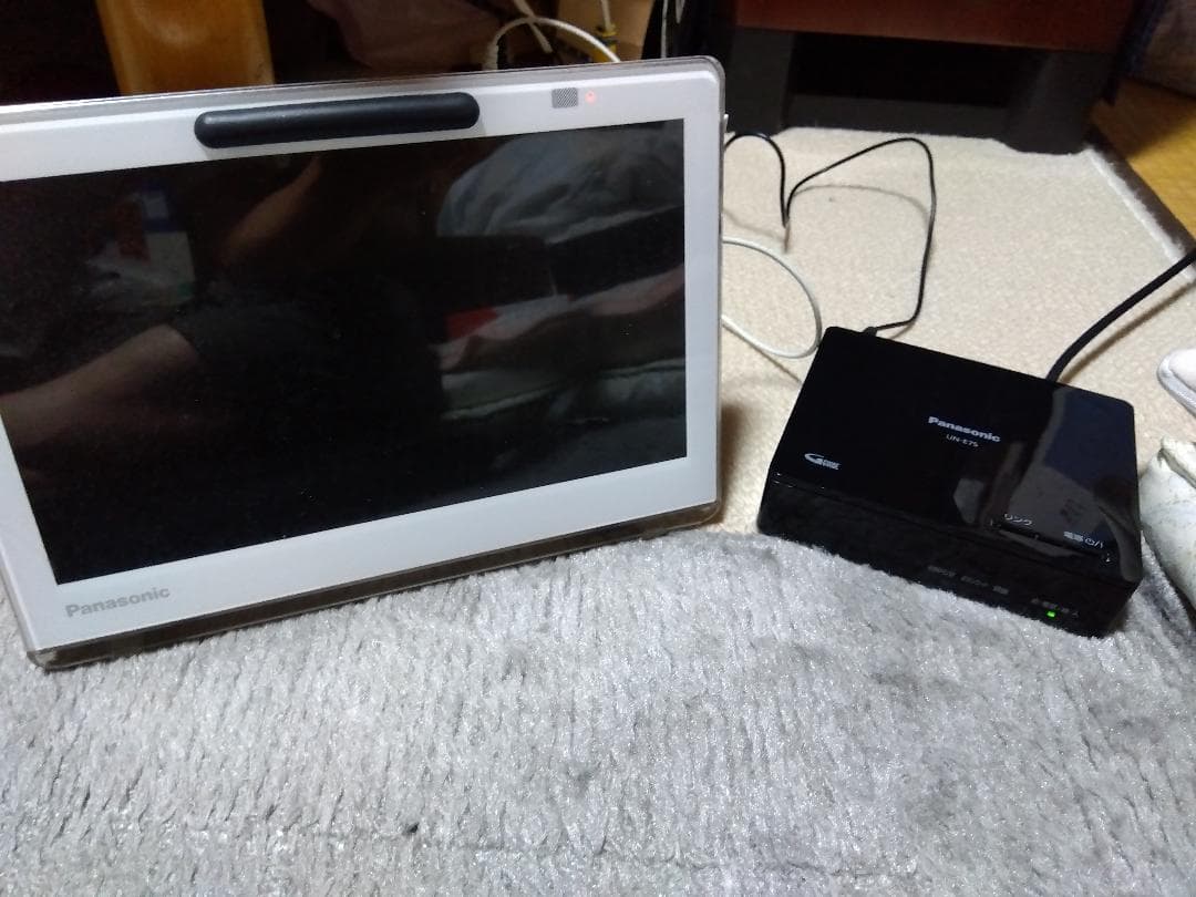 【中古】Panasonic UN-10E7-W プライベートビエラ お風呂テレビ