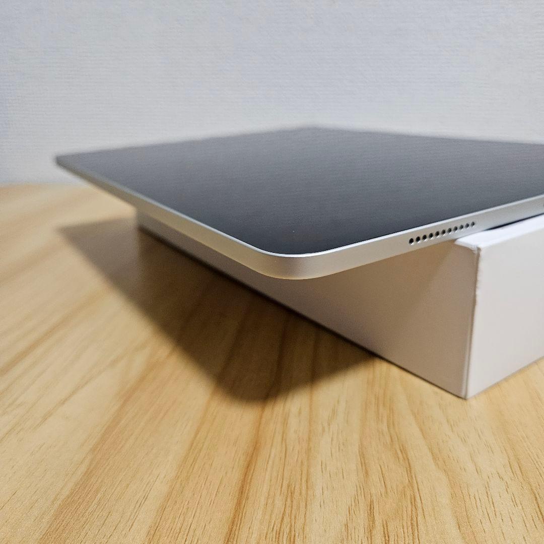 【極美品】ipad pro 第五世代 12.9インチ　(即日発送)