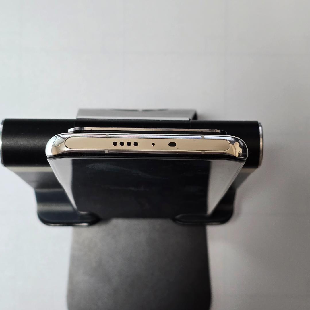 Xiaomi Mi 11 Ultra 本体