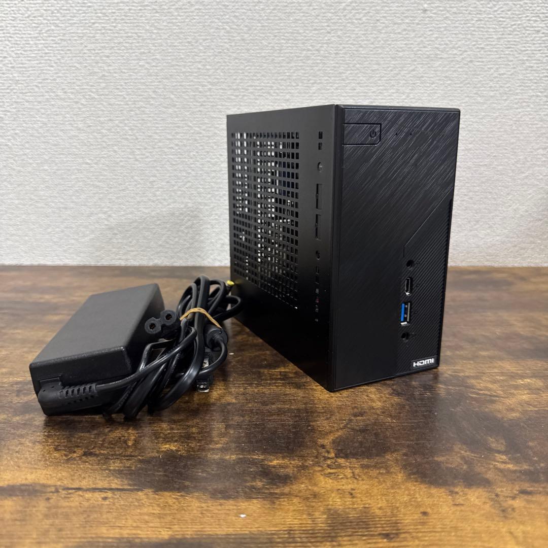 DeskMini B660 ベアボーンPC
