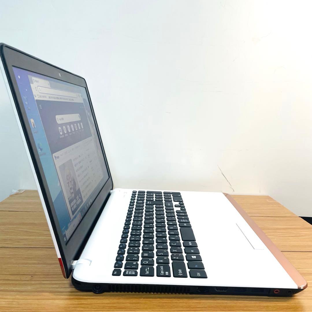 美麗デザイナーズホワイトVAIO SSDメモリ8Gwin11オフィスDVDカメラ