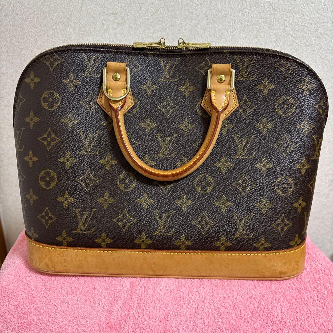 ⭐︎ちゃむ　値下げ⭐︎ LOUIS VUITTON アルマ ハンドバッグ