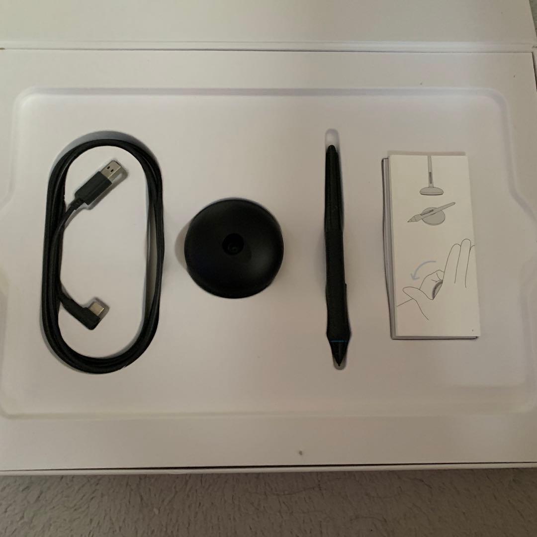 美品 Wacom Intuos Pro PTH-660/K0