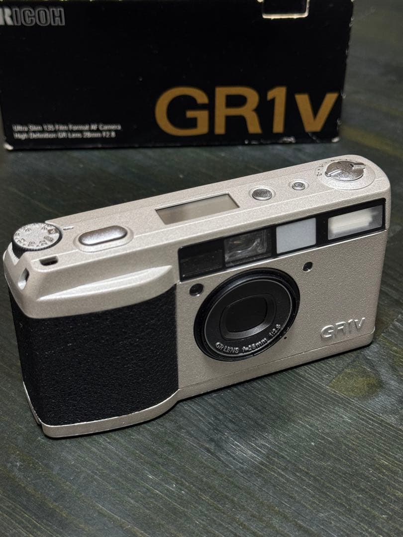 RICHO GR1v シルバー　コンパクトフィルムカメラ
