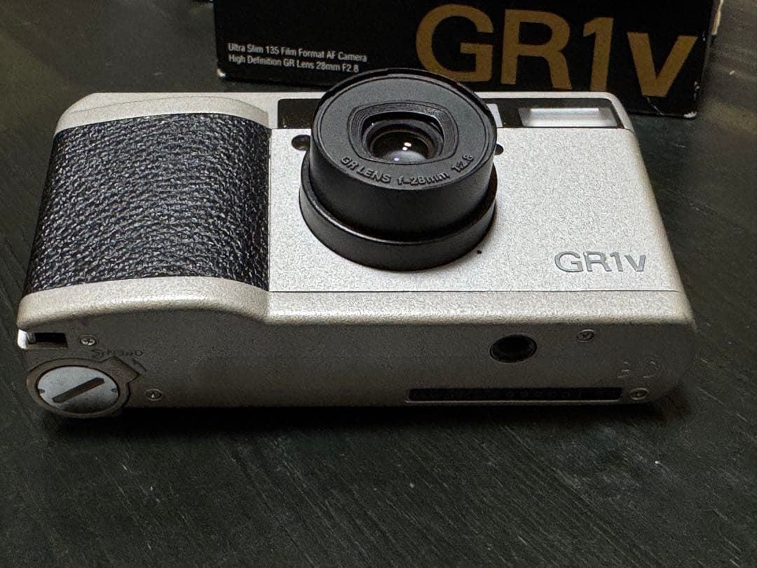 RICHO GR1v シルバー　コンパクトフィルムカメラ