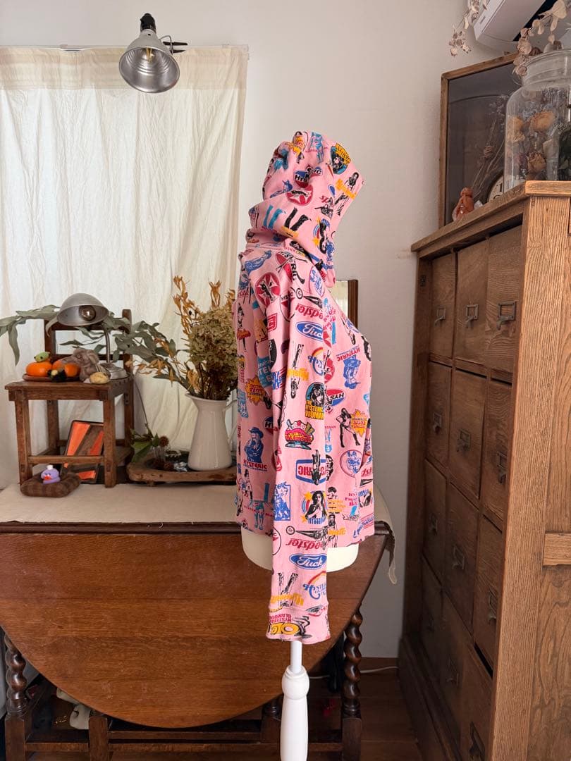 ヒステリックグラマー　ガールロゴ　総柄パーカー