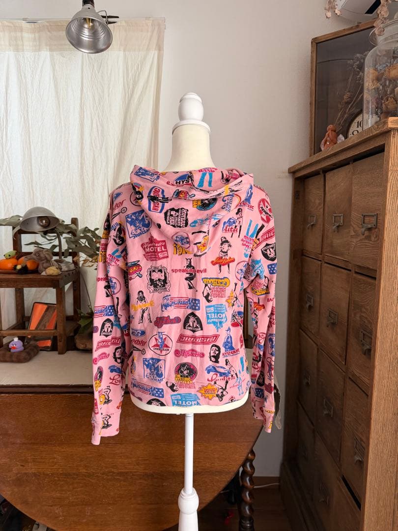 ヒステリックグラマー　ガールロゴ　総柄パーカー