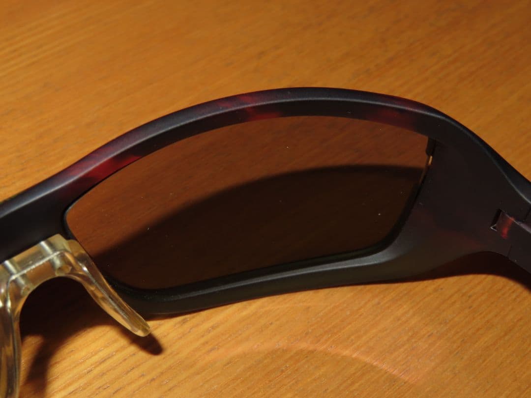 イヨケン/KIOB/Bin5/グラスホッパー/トゥルービュースポーツ/ゴールド