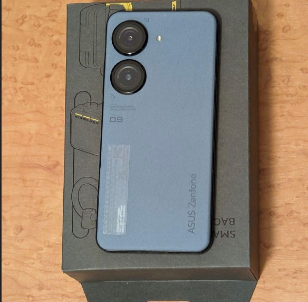 Zenfone 9 128GB Smart Backpack Mount付き