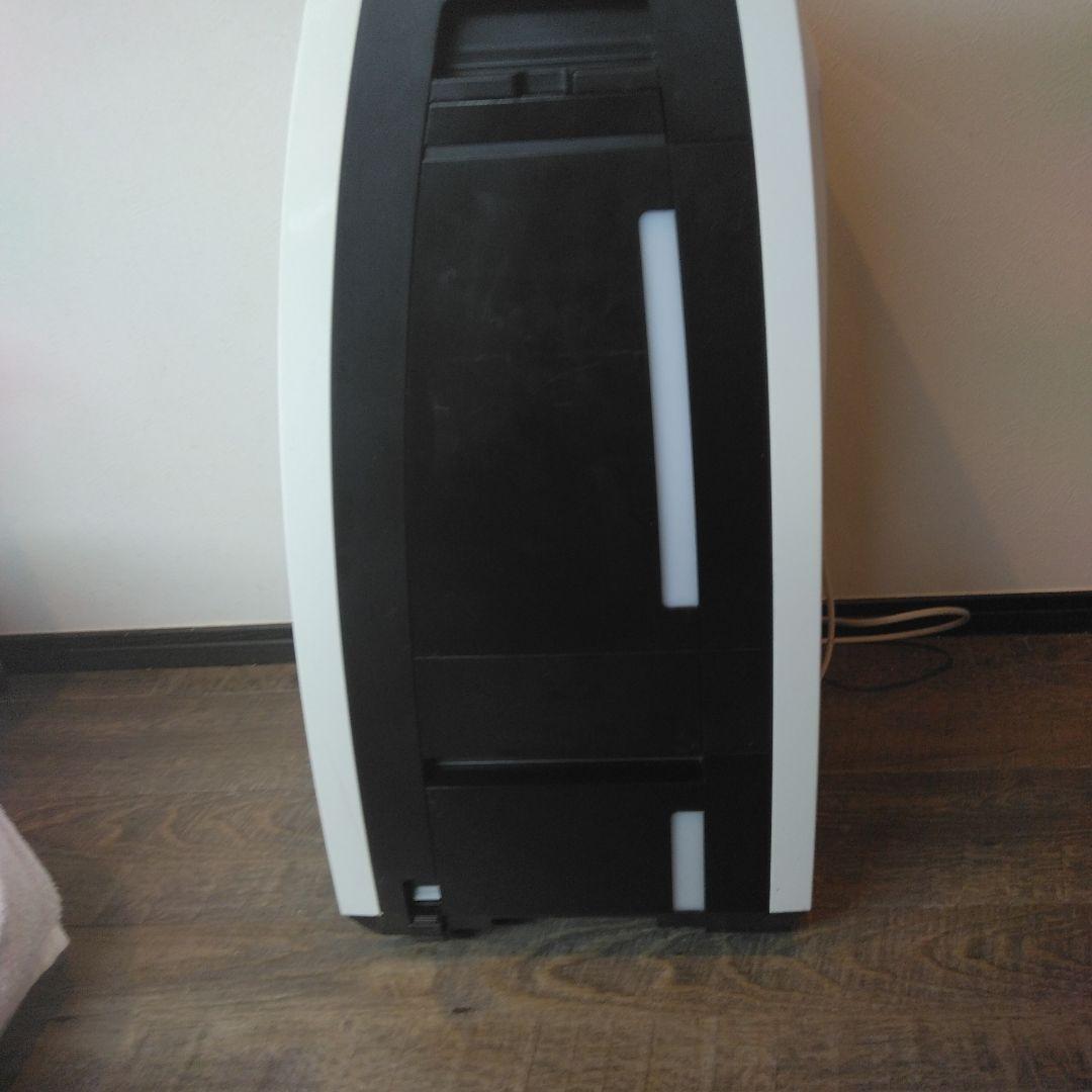 SHARP 除加湿空気清浄機　KC HD70 W