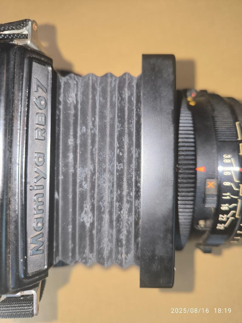 Mamiya RB67 中判カメラ　付属品・ケース付