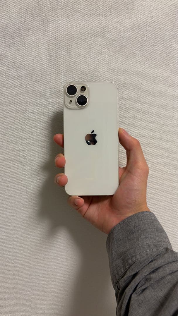 Apple iPhone 14 128GB スターライト　本体