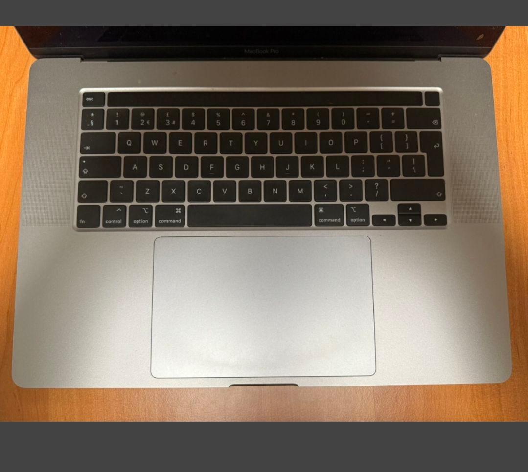 1/31まで値引 Apple MacBookPro i9 SSD1TB 64GB