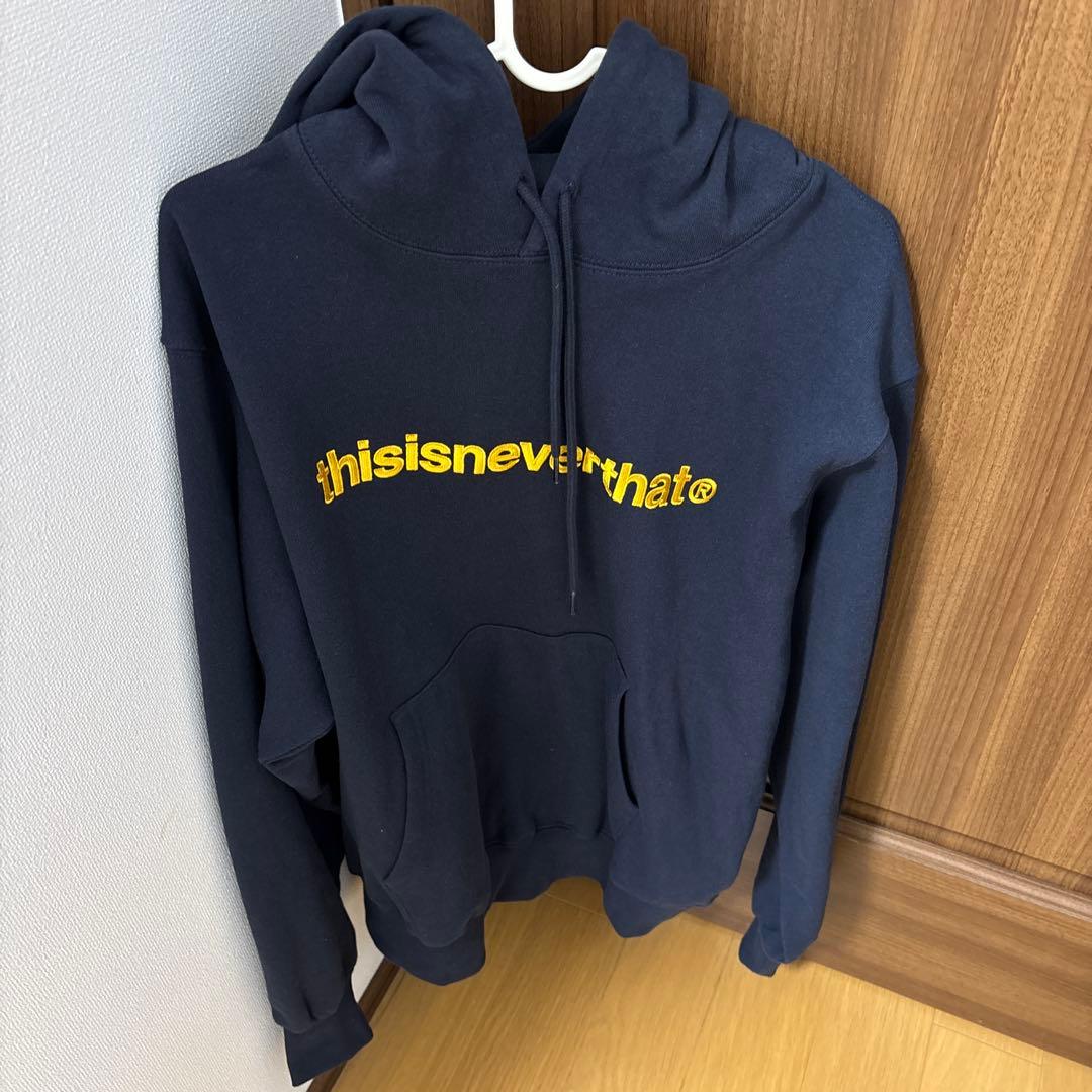 thisisneverthat ネイビー フード付きパーカー
