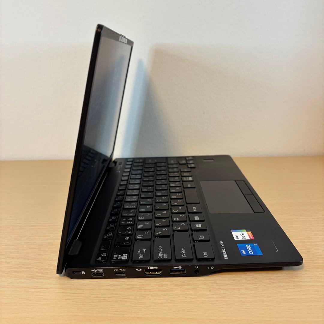 富士通 LIFEBOOK U9311/F 超軽量738g i5 Office