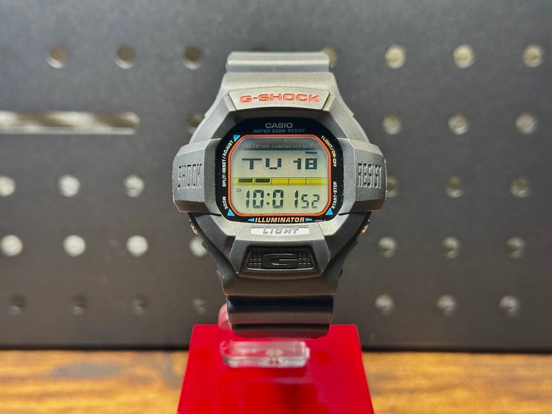 CASIO G-SHOCK DW-8040 トス　レトロ