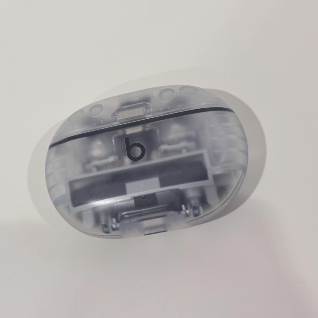 【ken】Beats Studio Buds + クリア