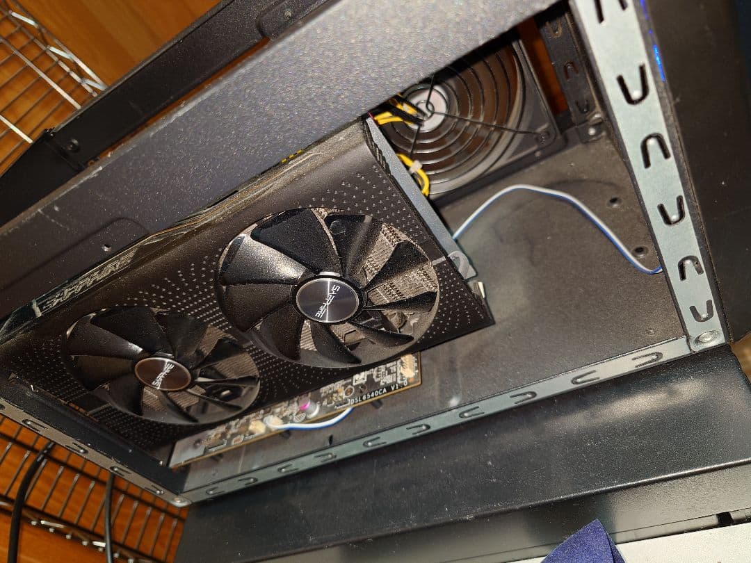 外付eGPU (Sonnet Breakaway Box550+RX580)