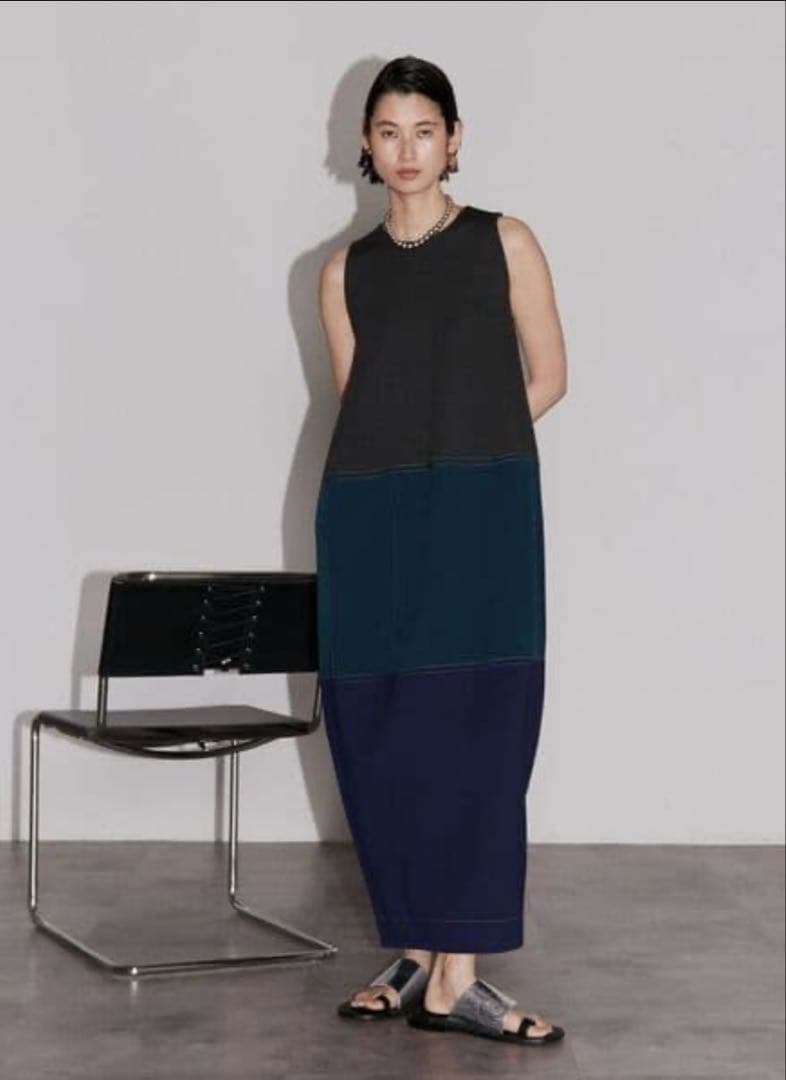 新品タグ付き　UN3D.　アンスリード　カラーブロックコクーンワンピース