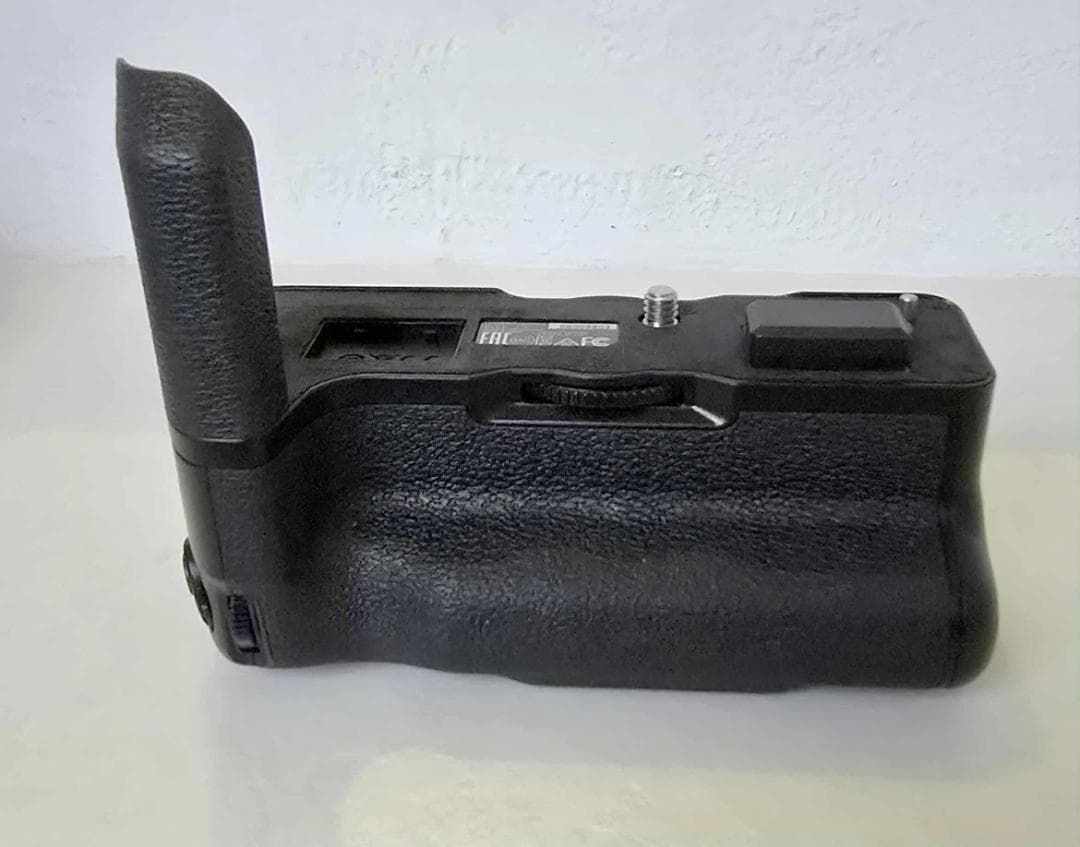 富士フイルム(FUJIFILM) 縦位置バッテリーグリップ VG-XT4 超美品