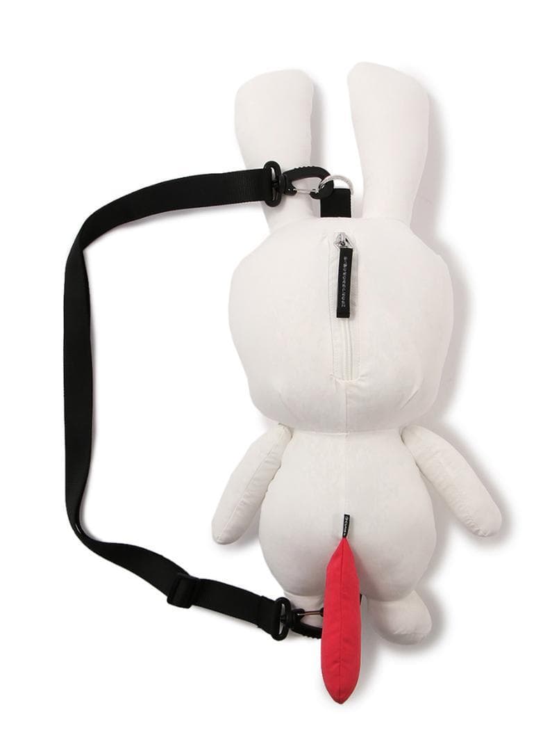 CUNE　キューン　肩掛けうさちゃんバッグ　55cm　白　新品未使用ですが訳あり