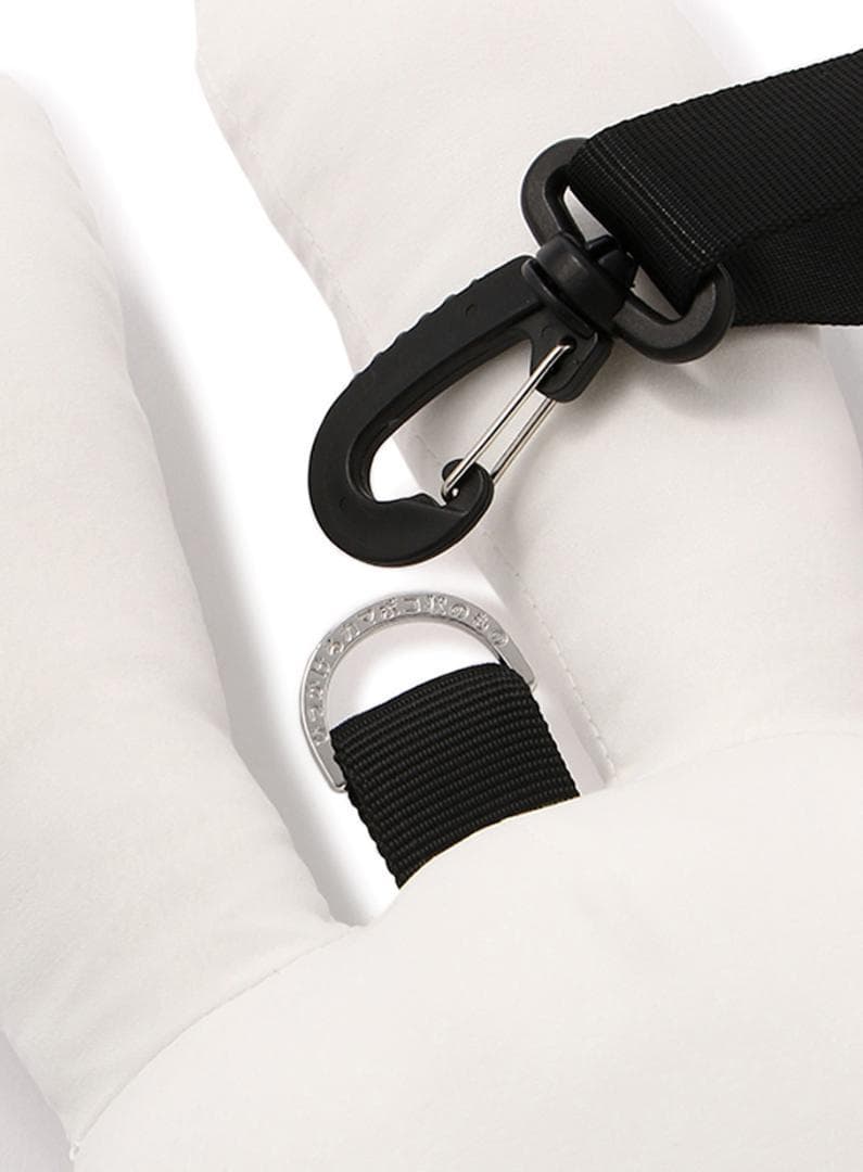 CUNE　キューン　肩掛けうさちゃんバッグ　55cm　白　新品未使用ですが訳あり