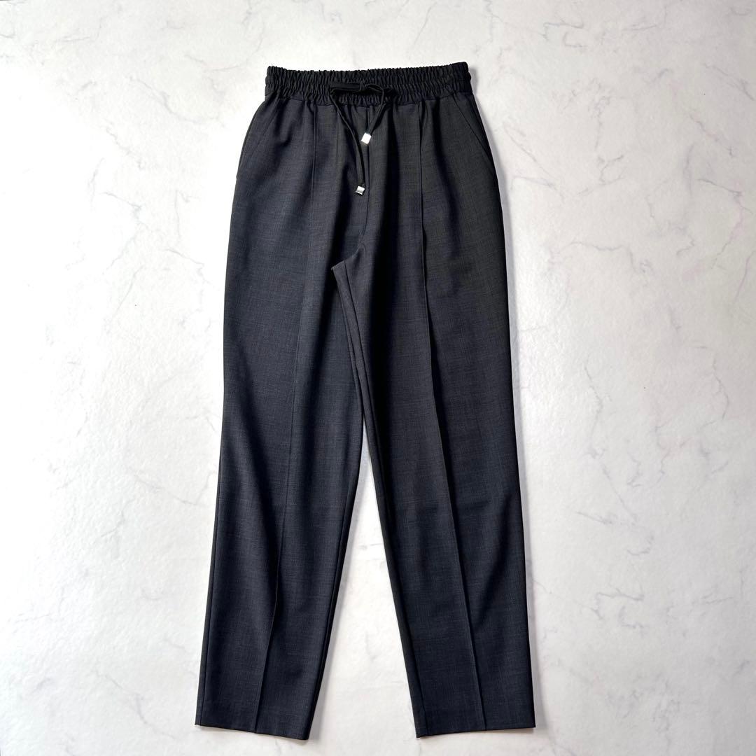 美品 OHGA オーガ モデルパンツ グレー Mサイズウエストゴムセンターライン