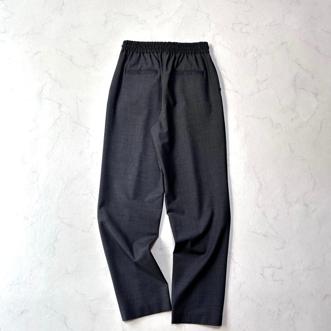美品 OHGA オーガ モデルパンツ グレー Mサイズウエストゴムセンターライン