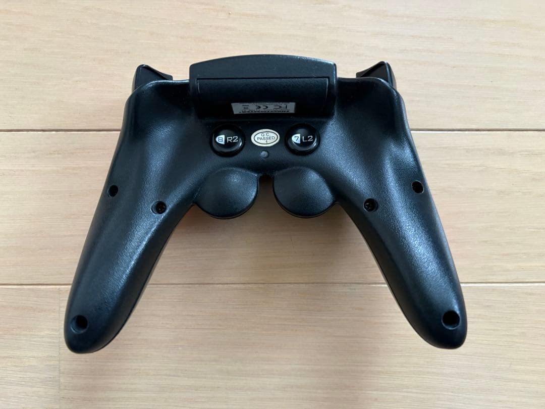 スラストマスター フェラーリ F60 ゲームパッド