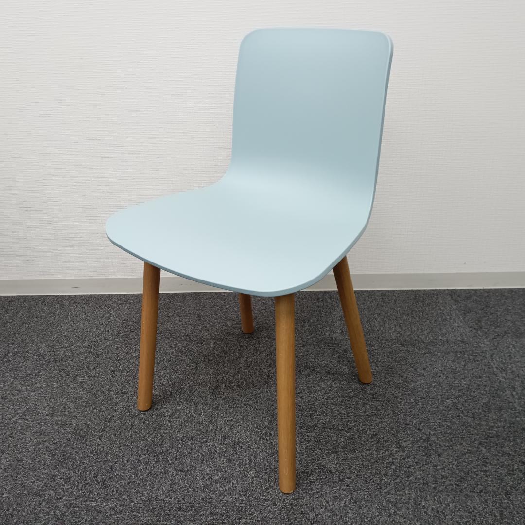 某服好きページ★ヴィトラ★ハル ウッド チェア★アイスグレー★