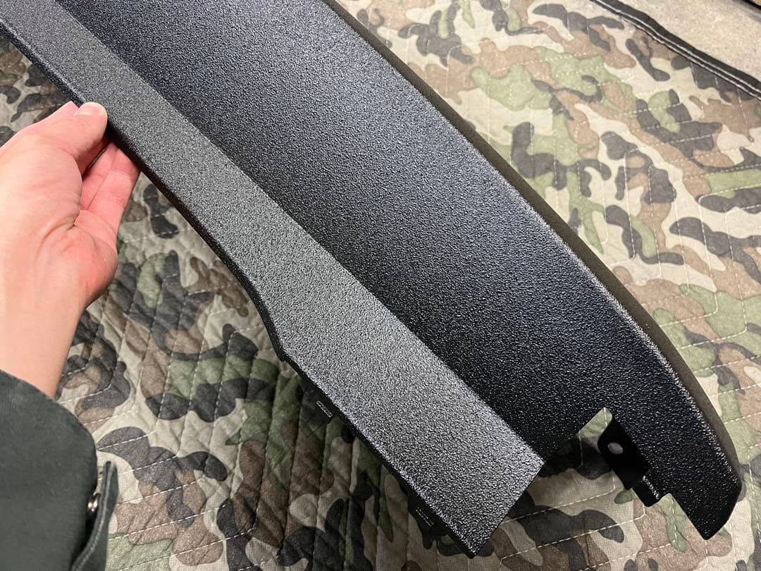 MatsuShin様新型デリカD5 後期　アンダーカバー、バンパー　ラプター塗装