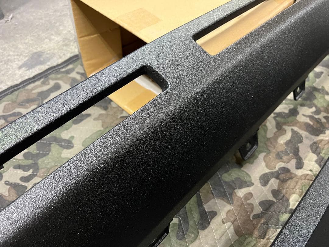 MatsuShin様新型デリカD5 後期　アンダーカバー、バンパー　ラプター塗装