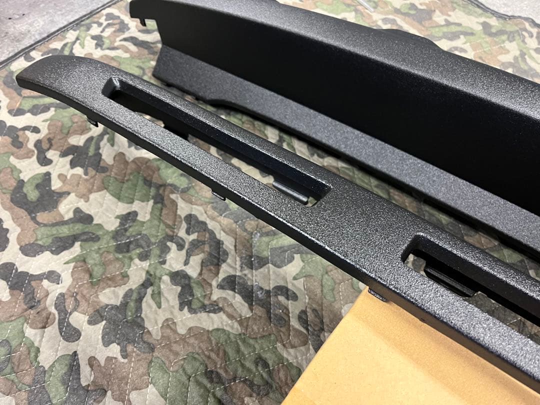 MatsuShin様新型デリカD5 後期　アンダーカバー、バンパー　ラプター塗装