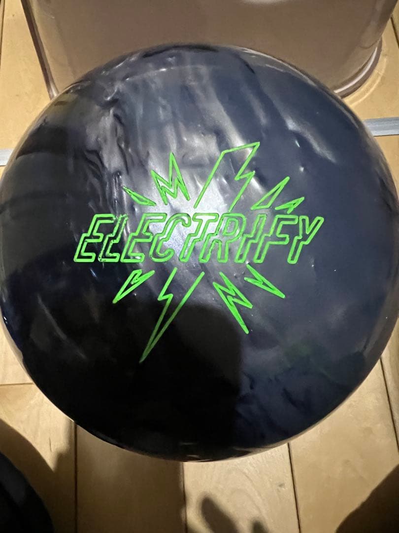 あ*ー様 Storm Electrify ボウリングボール 15lbp